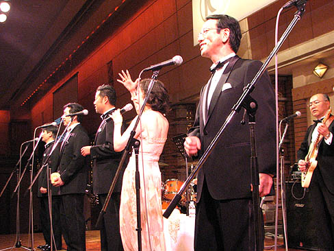 画像集#005のサムネイル/恒例の「役員バンド」がさらにパワーアップした,コーエーテクモホールディングスのパーティに潜入