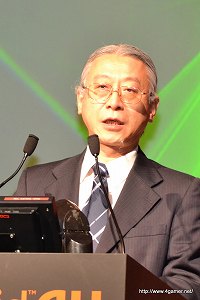 画像ギャラリー No.015のサムネイル画像 / KDDI,WiMAX対応でWi-Fi機器を接続できるスマートフォン「htc EVO WiMAX ISW11HT」,Tegra 2搭載のタブレット「MOTOROLA XOOM Wi-Fi TBi11M」を発表