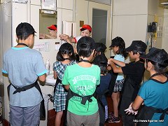 画像ギャラリー No.016のサムネイル画像 / ドナルド・マクドナルド先生が子供達に“食育”をレクチャー。「DS マック アドベンチャー」の体験会と食育ワークショップのイベントレポートを掲載