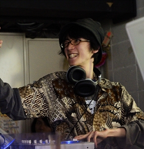 画像ギャラリー No.011のサムネイル画像 / ゲームミュージックアルバム「SQ Chips」参加アーティストと収録楽曲が公開