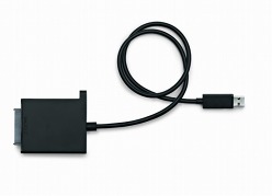 画像ギャラリー No.001のサムネイル画像 / Xbox 360用のデータ転送ケーブルとワイヤレスヘッドセットの新製品が10月13日に発売