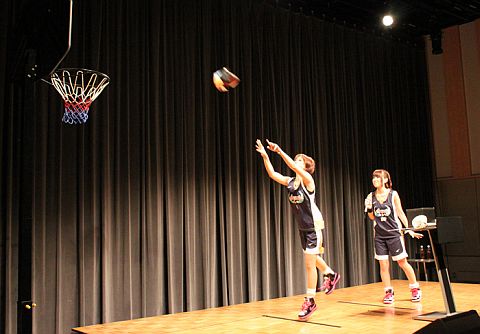 画像ギャラリー No.005のサムネイル画像 / ラジオ番組「ナス☆シス」公開録音イベントの模様が9月26〜29日にオンエア