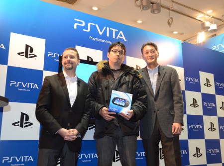 画像ギャラリー No.007のサムネイル画像 / SCE,「PlayStation Vita SHIBUYA TSUTAYA 発売カウントダウンイベント」を開催。ハウス社長,平井会長もかけつけたイベントの模様をレポート