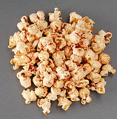 画像ギャラリー No.002のサムネイル画像 / 「バイオハザード ダムネーション」スペシャルポップコーンセット発売決定