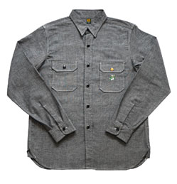 画像ギャラリー No.001のサムネイル画像 / 「THE KING OF GAMES」,秋の新作はマリオ/ルイージの刺繍が目を惹くシャンブレーシャツ。9月28日22:00に販売開始