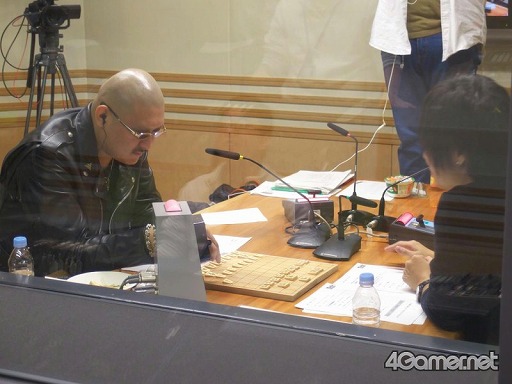 画像ギャラリー No.001のサムネイル画像 / 今週の「RADIO 4Gamer」では,岡本信彦さんの「ウインドブレイカー しこりん」拡大版と,岡本vs.マフィアの将棋対決でお楽しみください