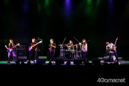 画像ギャラリー No.002のサムネイル画像 / 数々の名作の楽曲をバンド演奏で披露。著名コンポーザー達のトークも冴え渡ったゲーム音楽フェス「Return to 4star」の模様をレポート