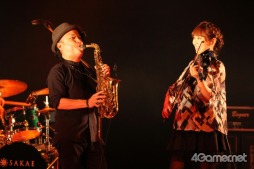 画像ギャラリー No.003のサムネイル画像 / 数々の名作の楽曲をバンド演奏で披露。著名コンポーザー達のトークも冴え渡ったゲーム音楽フェス「Return to 4star」の模様をレポート