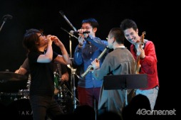 画像ギャラリー No.017のサムネイル画像 / 数々の名作の楽曲をバンド演奏で披露。著名コンポーザー達のトークも冴え渡ったゲーム音楽フェス「Return to 4star」の模様をレポート