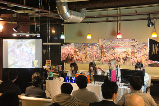 画像ギャラリー No.011のサムネイル画像 / ROファンが深夜の秋葉原に集結! 「ラグナロクオンライン」10周年カウントダウンイベントの模様をレポート