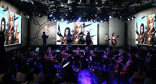 画像ギャラリー No.004のサムネイル画像 / 「グラナド・エスパダ」の7周年を祝う「ブリスティア完成記念披露会」開催。豪華な「シナリオショー」と,翌日行われた「開発座談会」の模様をレポート