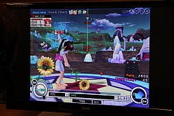 画像ギャラリー No.017のサムネイル画像 / 「スカッとゴルフ パンヤ」,新コースの覇者を決める「AbbotMineCup 2013」の決勝大会をレポート