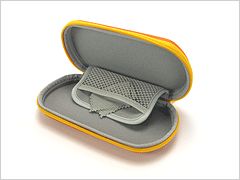 画像ギャラリー No.002のサムネイル画像 / ゲームテックのVita用セミハードポーチ7色が3月1日に1050円(税込)で発売