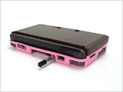 画像ギャラリー No.004のサムネイル画像 / ツートンカラーを採用した3DS用ソフトカバーが3月15日発売。丈夫さがウリ
