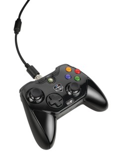 画像ギャラリー No.002のサムネイル画像 / アナログスティックやD-Padの形状と配置などをカスタマイズできるゲームパッドがMad Catzから登場。24日に国内発売