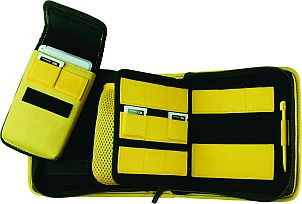 画像ギャラリー No.011のサムネイル画像 / 「New スーパーマリオブラザーズ 2」モチーフの3DS用大型ケースが登場。マリオやルイージのイラストが大きく描かれたシンプルな3DSケースも