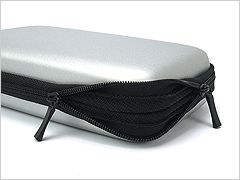 画像ギャラリー No.004のサムネイル画像 / ゲームテック,3DS LL用セミハードポーチに新色「ブルー」を11月28日追加