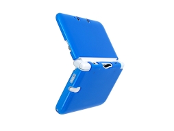 画像ギャラリー No.002のサムネイル画像 / ゲームテック,TPU素材採用の3DS LL用カバーに新色「ブルー」を追加