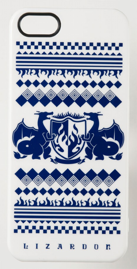 画像ギャラリー No.012のサムネイル画像 / リザードングッズがポケモンセンターで3月9日に発売。ネクタイやキーケースなど大人向けアイテムもラインナップ