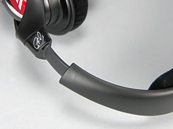 画像集#005のサムネイル/アナログ&USB。「Fatal1ty」ブランドの直販限定Creative製ヘッドセット2製品を評価する