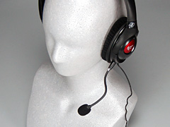 画像集#014のサムネイル/アナログ&USB。「Fatal1ty」ブランドの直販限定Creative製ヘッドセット2製品を評価する