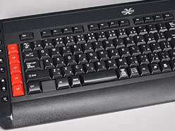 画像ギャラリー No.007のサムネイル画像 / 5000円で買えるゲーマー向けキーボード「OWL-KB119GM(B)」レビュー