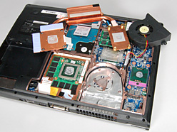 画像ギャラリー No.015のサムネイル画像 / 4Gamer編集者のゲーム用ノートPC購入記(後):熱対策と使い勝手検証,アップグレード編