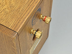 画像ギャラリー No.019のサムネイル画像 / これが「20年使えるゲーマー向けスピーカー」だ。音に悩めるゲーマーへ捧ぐ,本当によいスピーカーの話