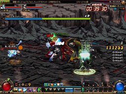 画像ギャラリー No.004のサムネイル画像 / 「アラド戦記」初の大人数コンテンツ「アントンレイド」の先行体験会が開催。5つのパーティが協力して突破する高難度ダンジョンに上級プレイヤーも苦戦