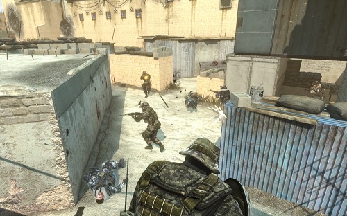 画像ギャラリー No.004のサムネイル画像 / 「Alliance of Valiant Arms」,新殲滅ミッション「TOWN SHIP」が登場。南アフリカの見捨てられた村を舞台に熾烈な争いが勃発