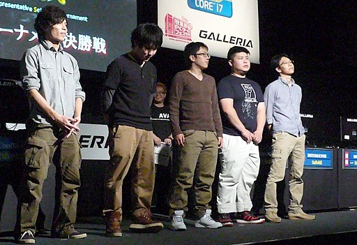 画像ギャラリー No.001のサムネイル画像 / 「Alliance of Valiant Arms」公式大会は,名勝負続出のなか,クラン「DeToNator」が「護衛」「爆破」の両部門で初の二冠を達成