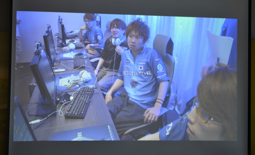 画像集#013のサムネイル/DeToNatorが第1次リーグを突破――オンラインFPS「Alliance of Valiant Arms」の国際大会「AIC 2014」1日目の模様をレポート