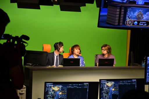 画像集#016のサムネイル/DeToNatorが第1次リーグを突破――オンラインFPS「Alliance of Valiant Arms」の国際大会「AIC 2014」1日目の模様をレポート