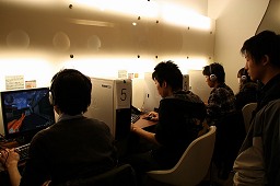 画像ギャラリー No.003のサムネイル画像 / 年末年始のアップデート予定も発表に。「クロスファイア」イベント「クリスマスオフライン大会」レポート