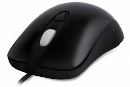 画像ギャラリー No.002のサムネイル画像 / 大きなサイドボタンを左右に備えた「SteelSeries Kana」が3月23日に国内発売。「Kinzu v2 Pro Edition」も2月24日に登場
