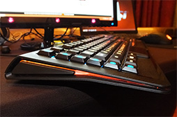  No.009Υͥ / CES 2015SteelSeriesȼι®åϤäɤʤΡ ܡɡApex M800פåƤ