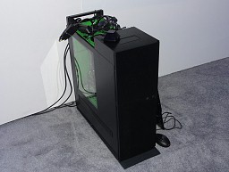 画像ギャラリー No.008のサムネイル画像 / テレビだけで本格3Dゲームが楽しめる? パナソニックブースでVIERA Connectのゲームを観てきた