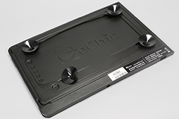 画像ギャラリー No.008のサムネイル画像 / ノートPC用セカンダリ液晶ディスプレイはゲーマーにとって使えるものなのか。GeChic製「On-Lap1301」を試す