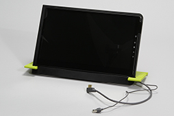 画像ギャラリー No.012のサムネイル画像 / ノートPC用セカンダリ液晶ディスプレイはゲーマーにとって使えるものなのか。GeChic製「On-Lap1301」を試す