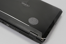 画像ギャラリー No.022のサムネイル画像 / ノートPC用セカンダリ液晶ディスプレイはゲーマーにとって使えるものなのか。GeChic製「On-Lap1301」を試す