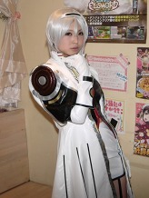 画像ギャラリー No.007のサムネイル画像 / 特製料理やオリジナルグッズなどを販売。「エルソードカフェ」内覧会レポート。1号店にはゲームの衣装に身を包んだメイドさんも