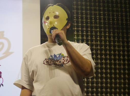 画像ギャラリー No.008のサムネイル画像 / 「ELSWORD」,セクシー&アクション満載の新CMと仮面女子のライブで盛り上がった「新CM&イメージソング発表会」をレポート