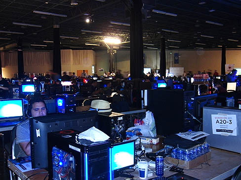 RAGEid SoftwareˤǺǹΥסid SoftwareΥե󥤥٥ȡQuakeCon 2011פǡ󡦥ޥå᤬2֤δĴֱ