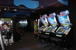 画像ギャラリー No.004のサムネイル画像 / AC店舗「セガ 代々木」,JR代々木駅前に本日オープン