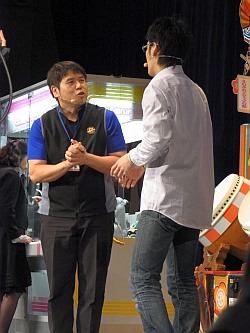 画像ギャラリー No.004のサムネイル画像 / おもてなしの達人を決めるドン! トップクラスの接客技術が披露された「第5回 N1グランプリ」の模様をレポート