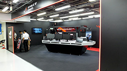 画像ギャラリー No.004のサムネイル画像 / 「R.O.G.」専門のショップインショップが秋葉原にオープン。イベント利用重視の店内を一足先にチェックしてきた