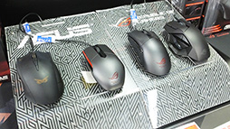 画像ギャラリー No.013のサムネイル画像 / 「R.O.G.」専門のショップインショップが秋葉原にオープン。イベント利用重視の店内を一足先にチェックしてきた