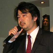 画像ギャラリー No.002のサムネイル画像 / なぜかザブングルも乱入の「クロシーノ」プレスカンファレンス開催。オープンβテストは5月14日スタート