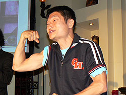 画像ギャラリー No.020のサムネイル画像 / なぜかザブングルも乱入の「クロシーノ」プレスカンファレンス開催。オープンβテストは5月14日スタート