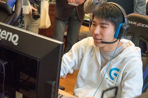 画像ギャラリー No.008のサムネイル画像 / 話題の“プロゲーマー専門学校”ってぶっちゃけどうなの? DetonatioN FMのゲーミングハウスにて,代表の梅崎氏とSANKOの鈴木氏に聞いてみた